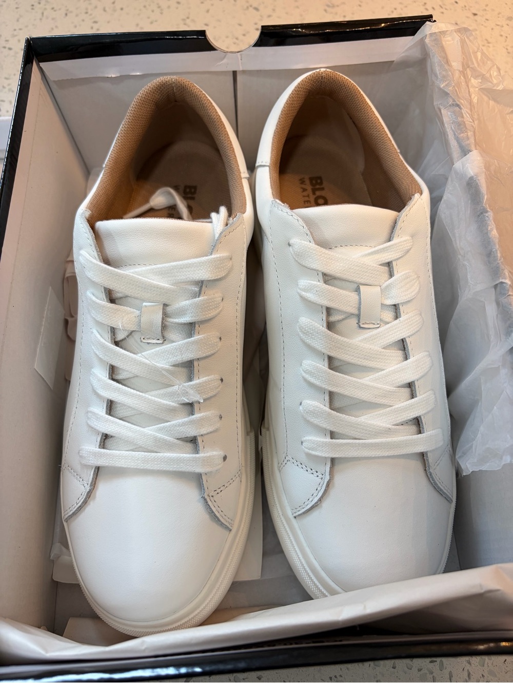 NWT Blondo Venna White Low-Top Platform Sneakers - Picture 7 of 15